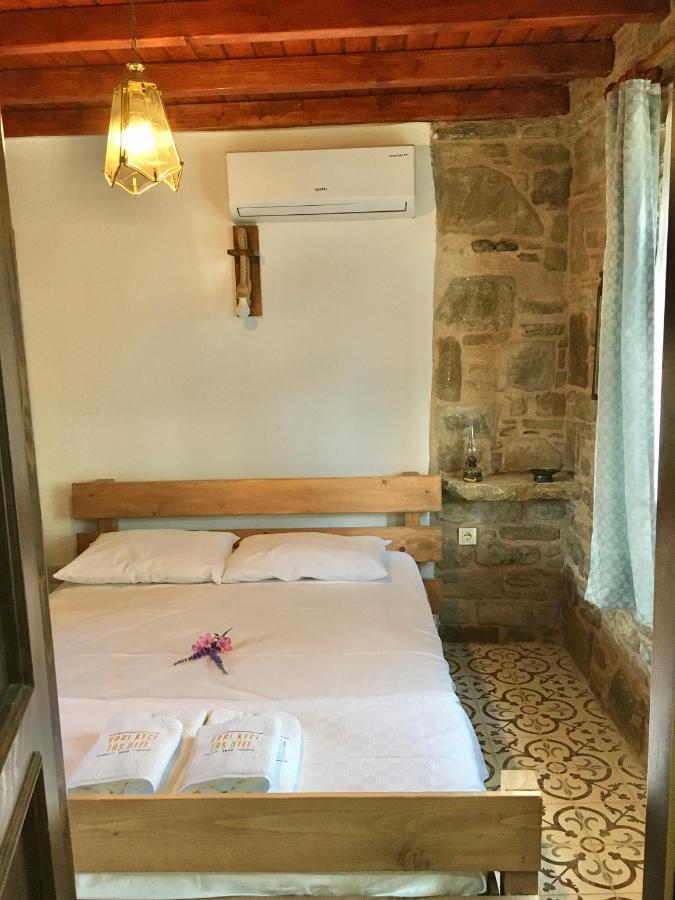 İmroz Sari Keci Tas Otel מראה חיצוני תמונה