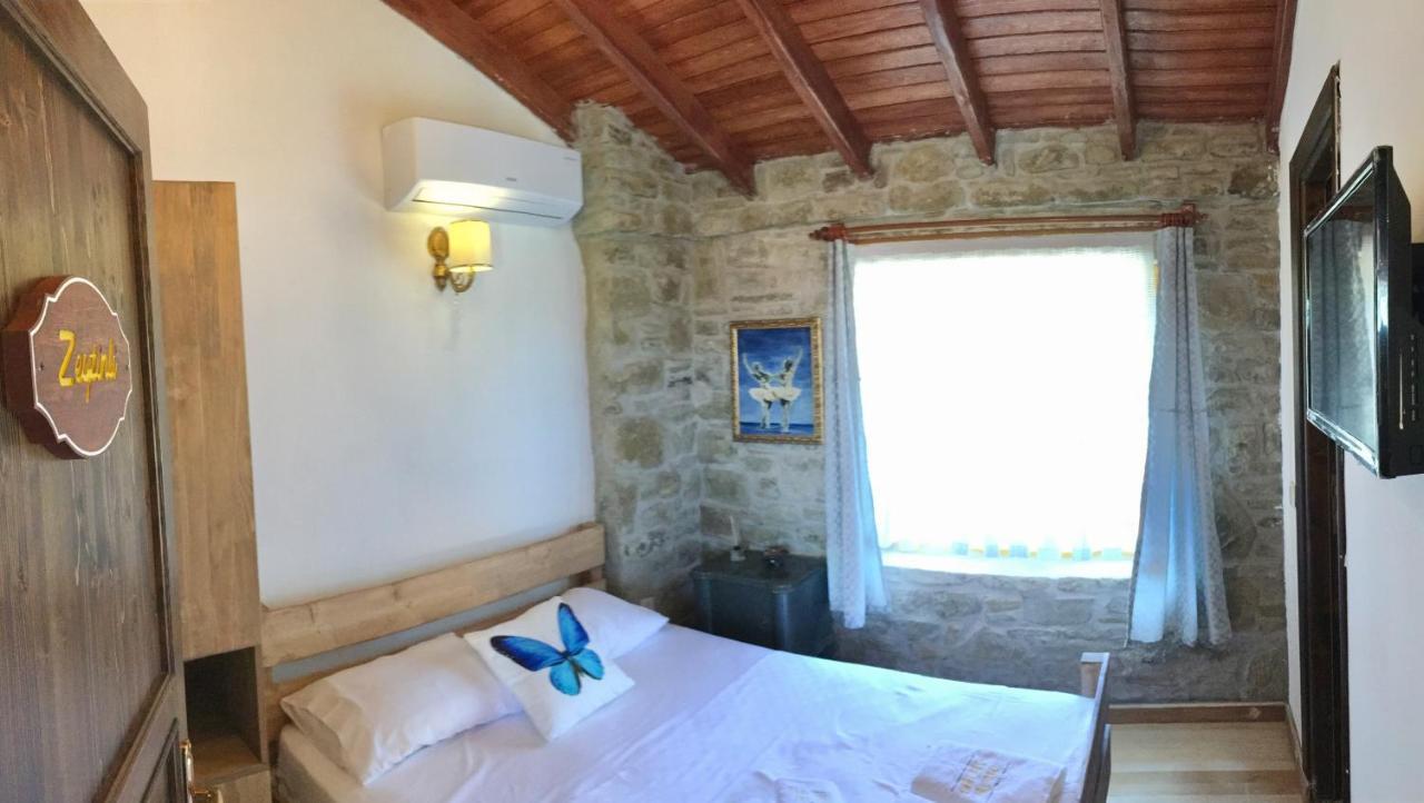 İmroz Sari Keci Tas Otel מראה חיצוני תמונה