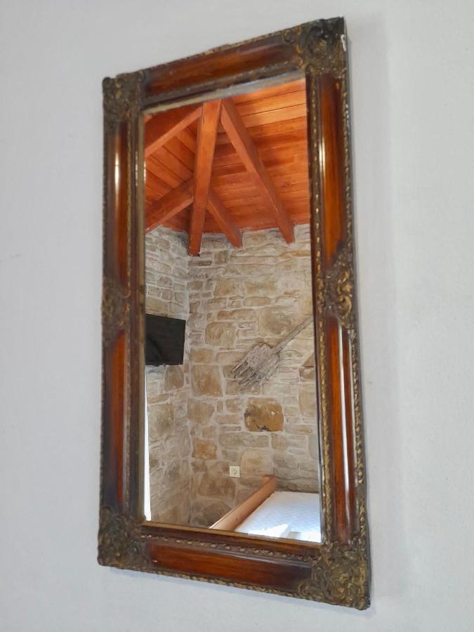 İmroz Sari Keci Tas Otel מראה חיצוני תמונה